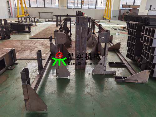 東陽鋼結(jié)構(gòu)噴漆車間